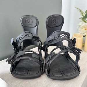 Ride Women’s Black Snowboard Bindings size small